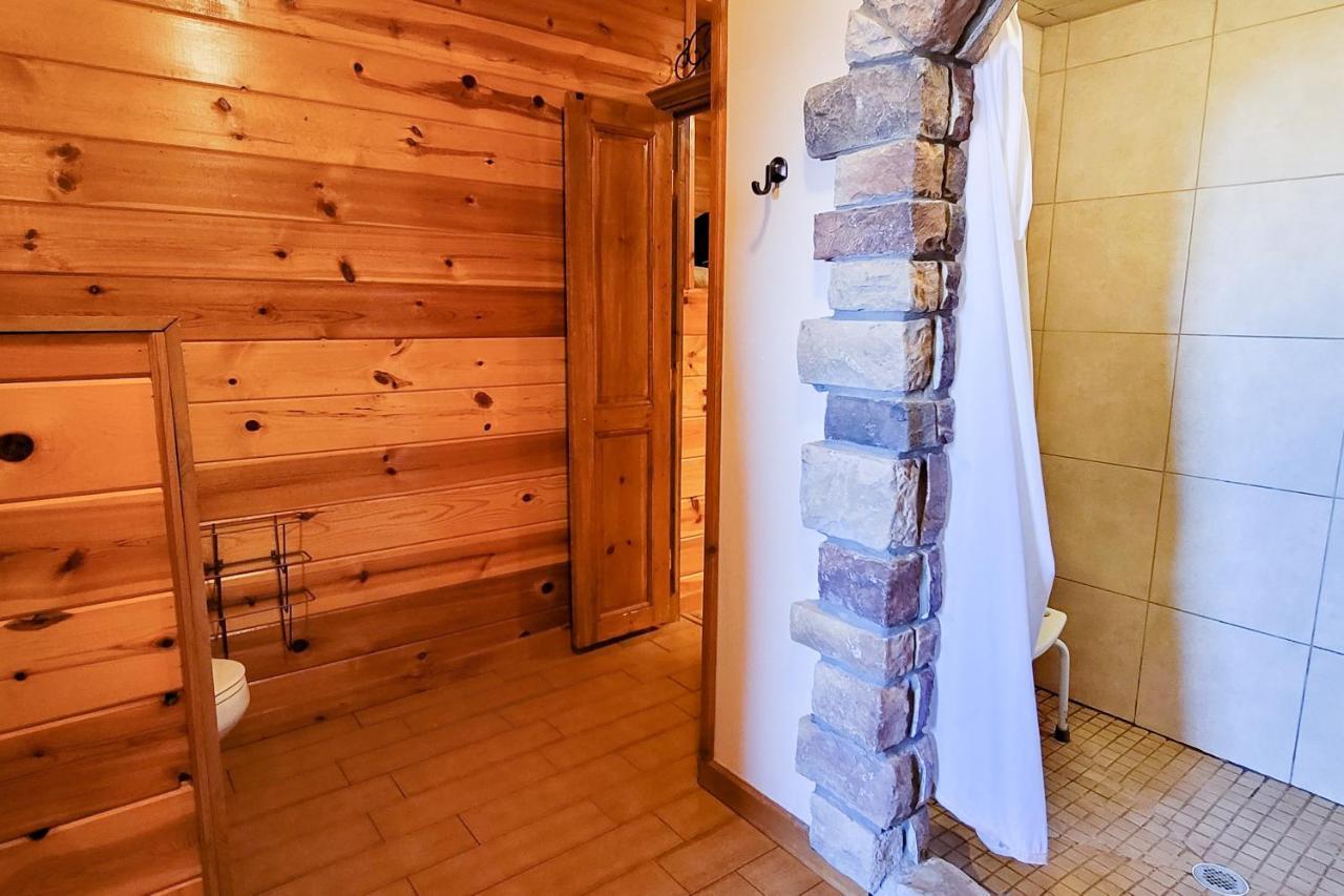 Treetop Tranquilty Севьервилл Экстерьер фото