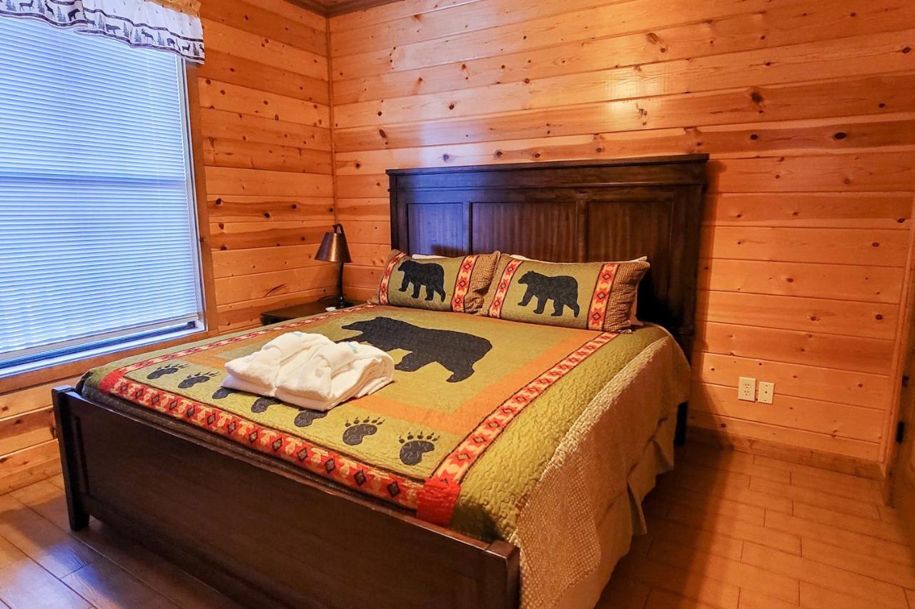 Treetop Tranquilty Севьервилл Экстерьер фото